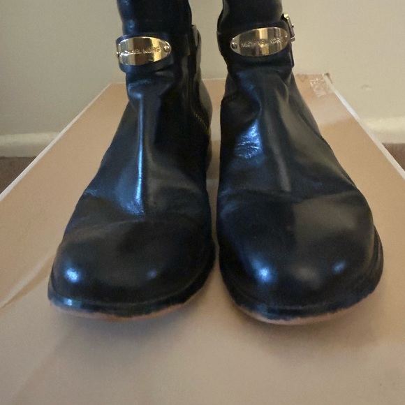 Michael Kors, half leather half stretch riding boots. - Picture 3 of 3